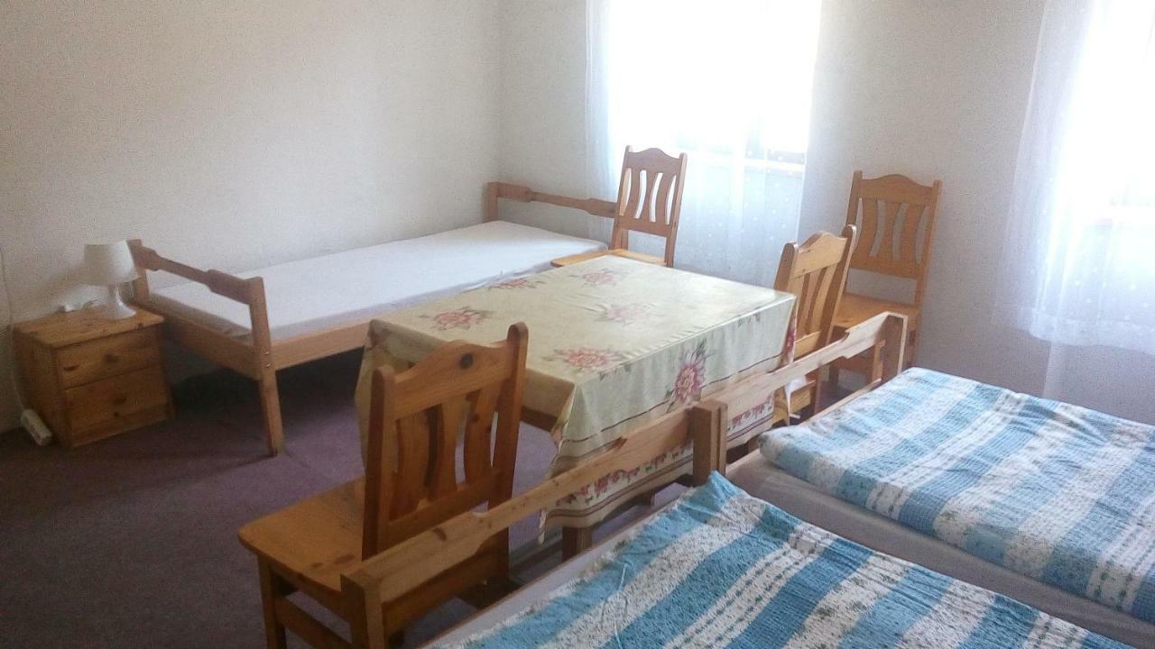 Pronajem Pokoju Belle Vue Apartment Vranov nad Dyji Ngoại thất bức ảnh