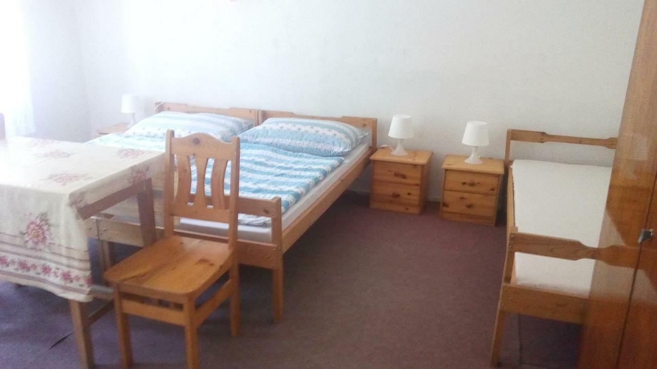 Pronajem Pokoju Belle Vue Apartment Vranov nad Dyji Ngoại thất bức ảnh